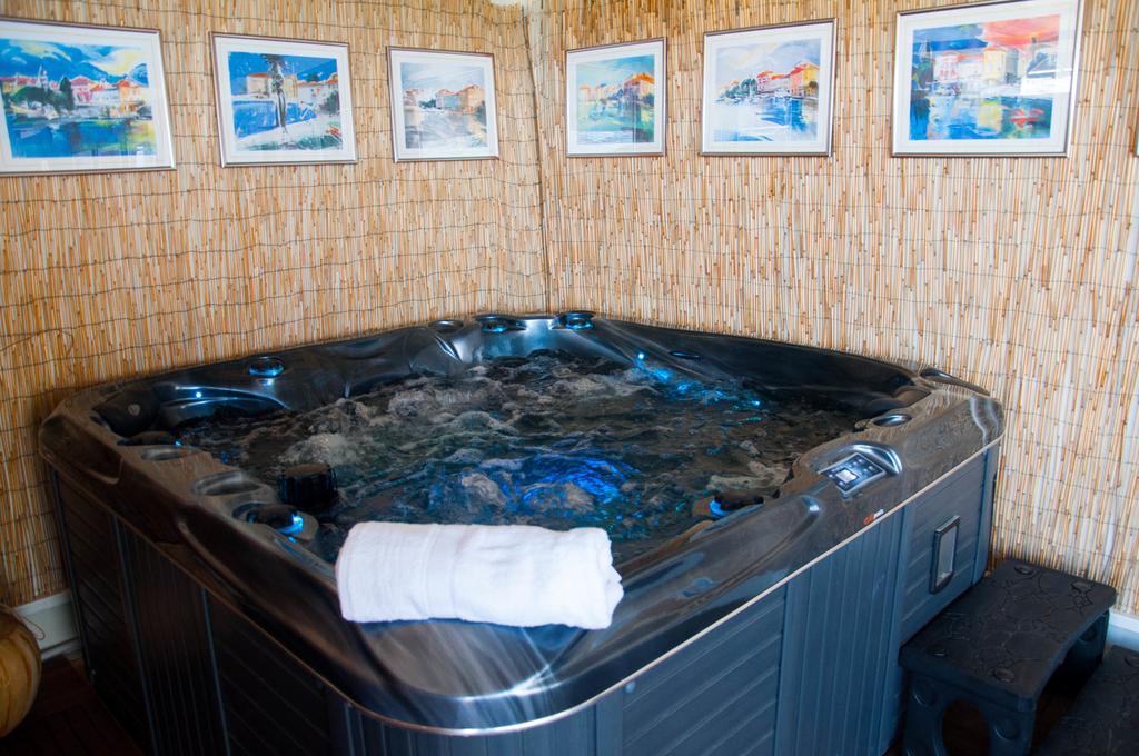 Adria Mobile Homes In Kastanija 4* Novigrad Istria