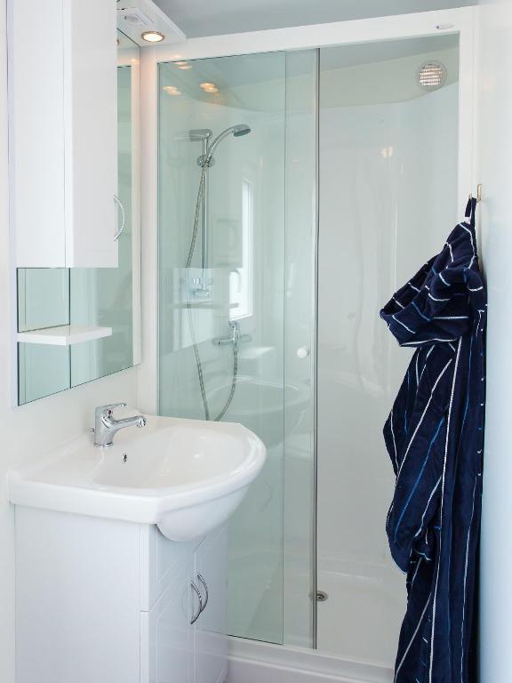Adria Mobile Homes In Kastanija 4*