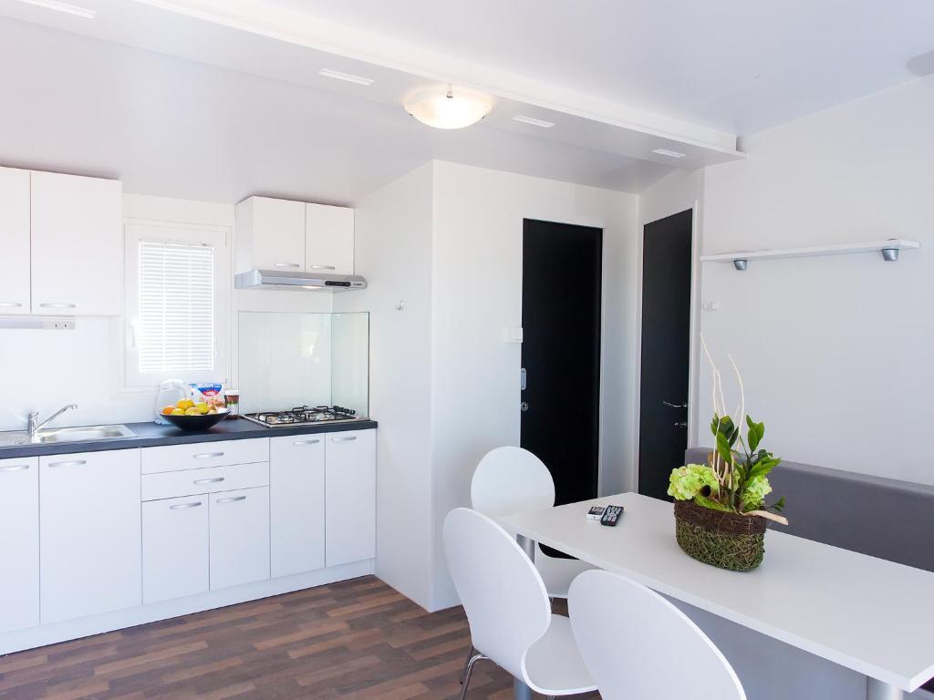 Semesterpark Adria Mobile Homes In Kastanija Novigrad Istria