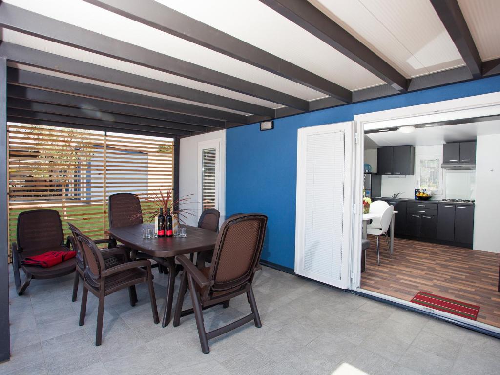 Semesterpark Adria Mobile Homes In Kastanija 4*