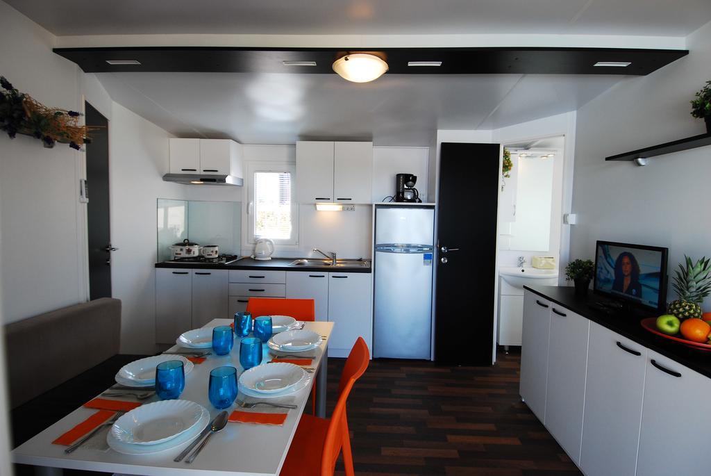 Adria Mobile Homes In Kastanija Semesterpark
