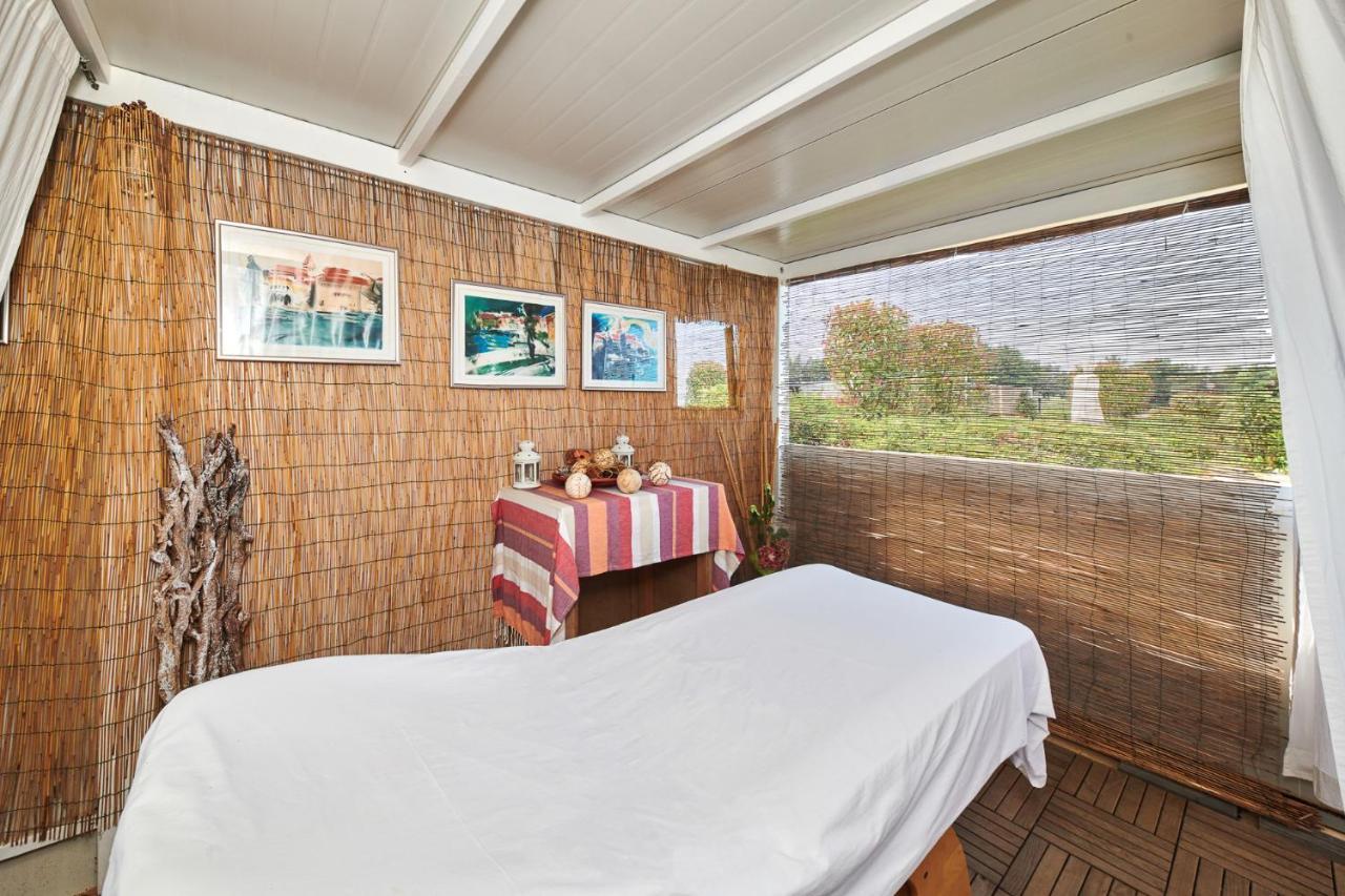 Semesterpark Adria Mobile Homes In Kastanija Novigrad Istria
